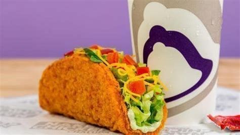 Make Taco Bell bring back the Naked Chicken。